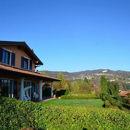 Villa Piantini Sleeps 8 With Pool And Air Con *